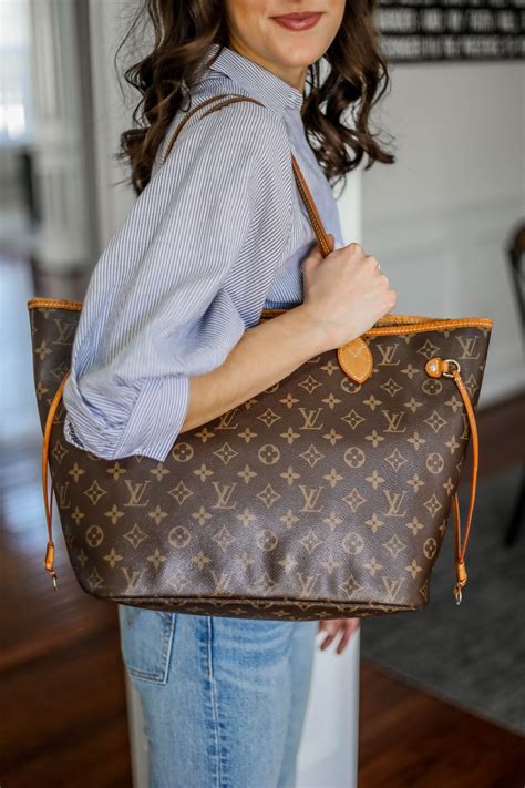 louis vuitton bag for mom.